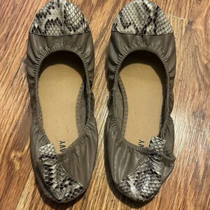 Old Navy ballet style flats